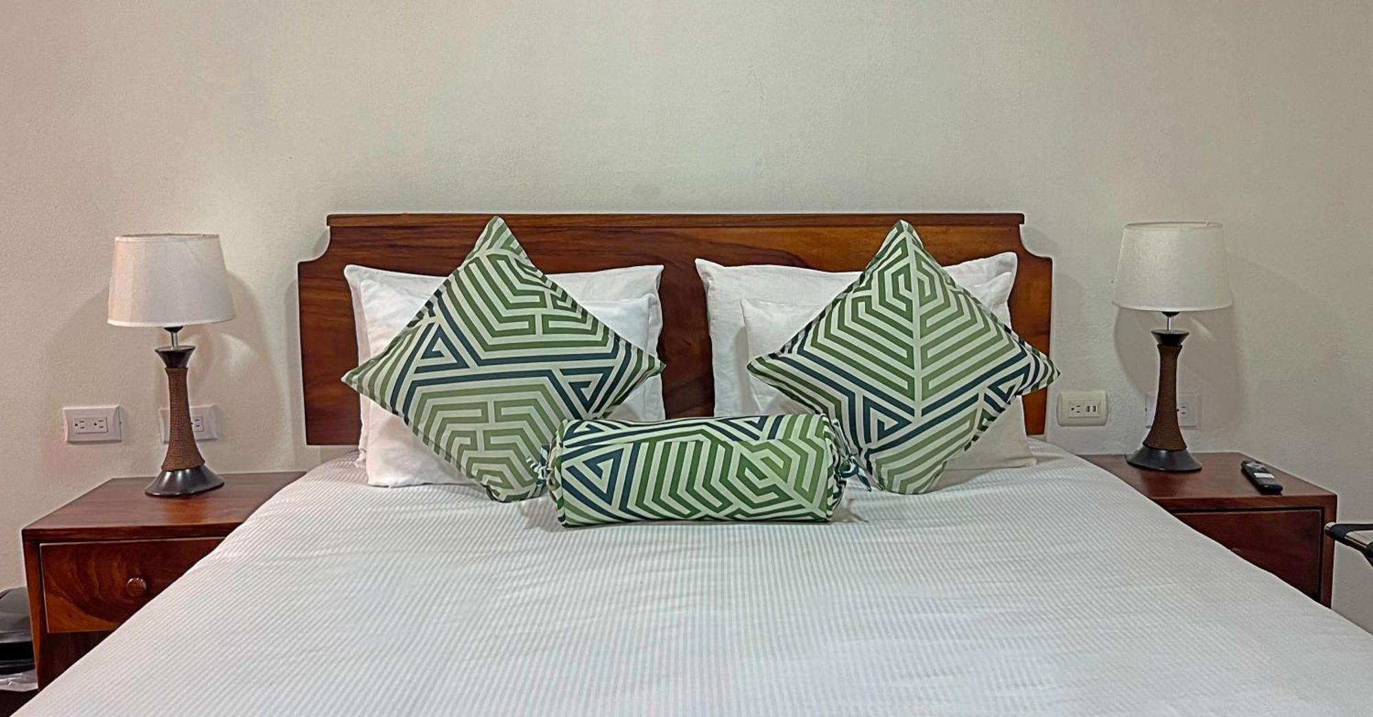 Casa Jungle Monteverde B&B エクステリア 写真