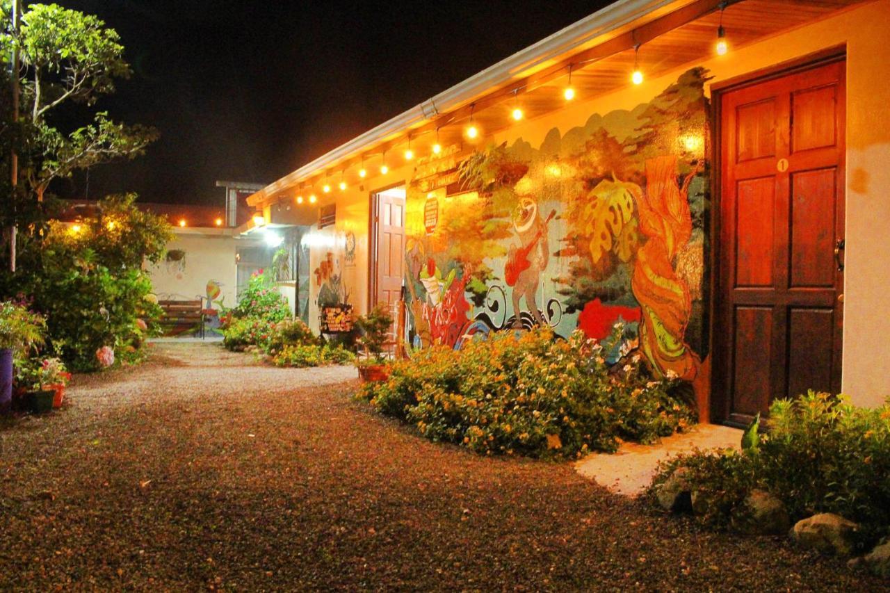 Casa Jungle Monteverde B&B エクステリア 写真